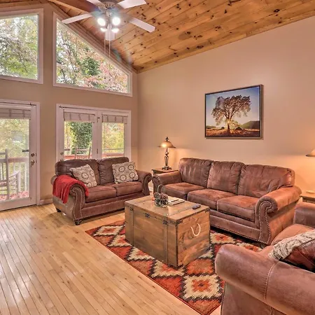 Rustic Red Cabin With Deck In Maggie Valley Club! Exterior photo
