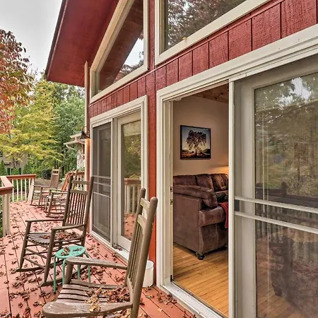 Rustic Red Cabin With Deck In Maggie Valley Club! Exterior photo