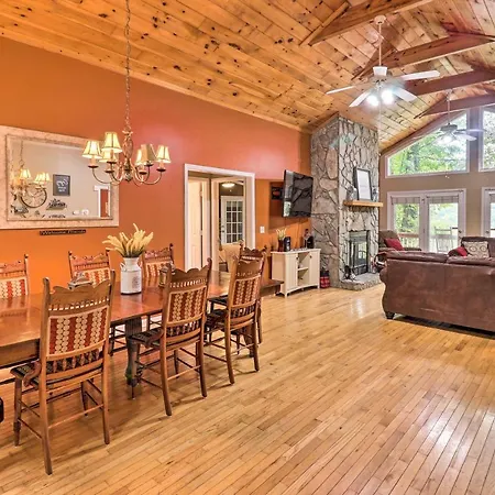 Rustic Red Cabin With Deck In Maggie Valley Club! Exterior photo